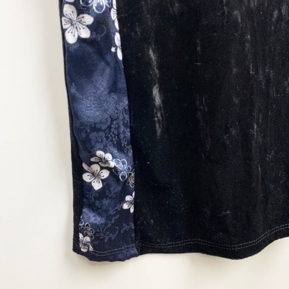 Disney Princess Black Crushed Velvet Mulan Wrap Jumpsuit XL - Picture 2 of 8